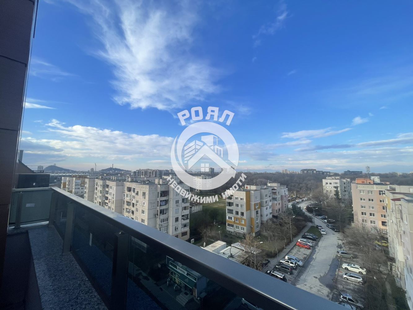 Роял имоти продава 3-стаен апартамент,гр Пловдив,кв Тракия - 0