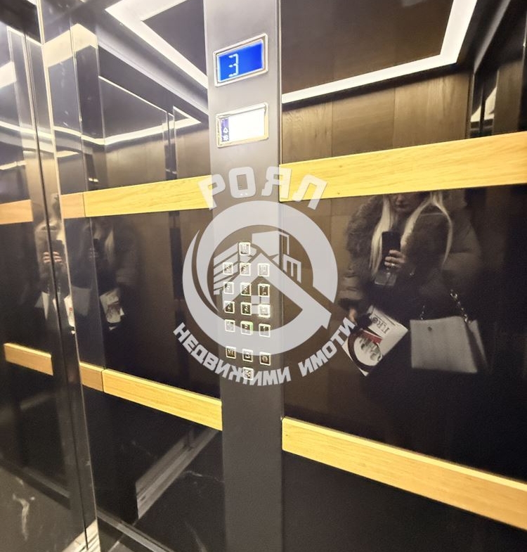 Роял имоти продава напълно обзаведн двустаен апартамент Център,Пловдив - 0