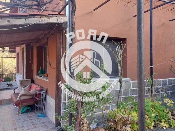 Роял имоти продава къща в с. Бачково - 0