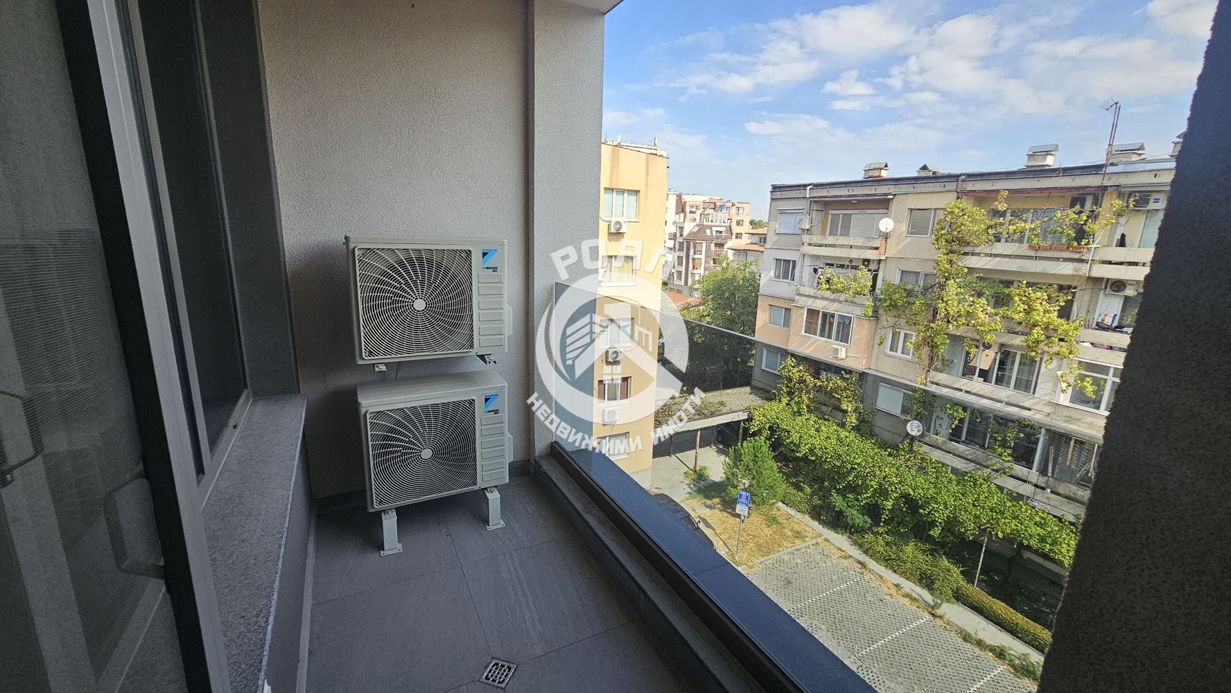 Роял имоти отдава под наем двустаен апартамент в Кючук Париж, Пловдив - 0