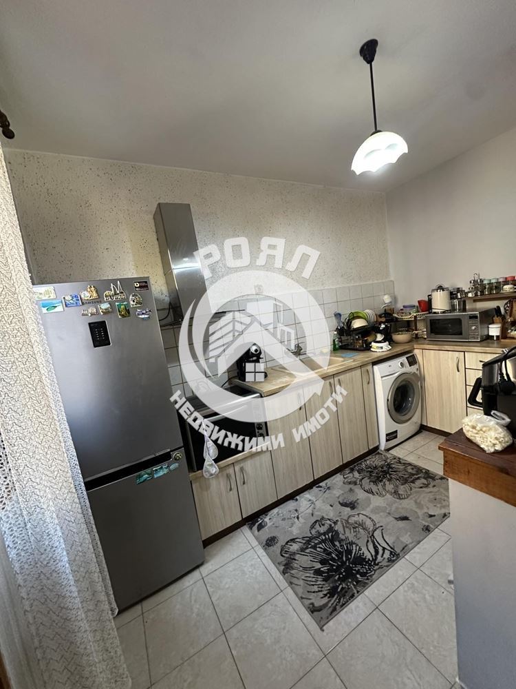 Роял имоти продава триетажна къща , гр.Куклен, обл.Пловдив - 0