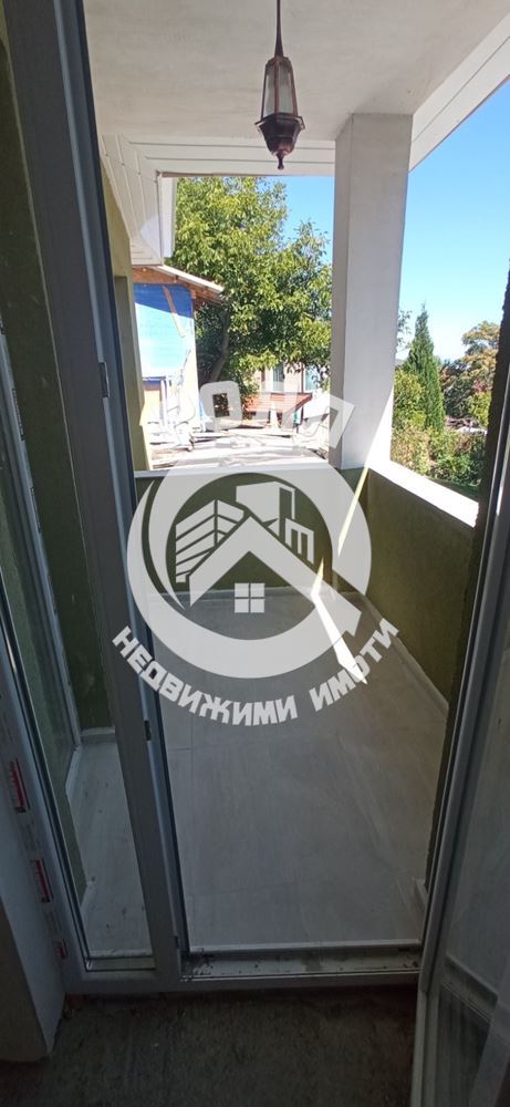 Роял имоти продава къща в село Руен, Пловдив - 0