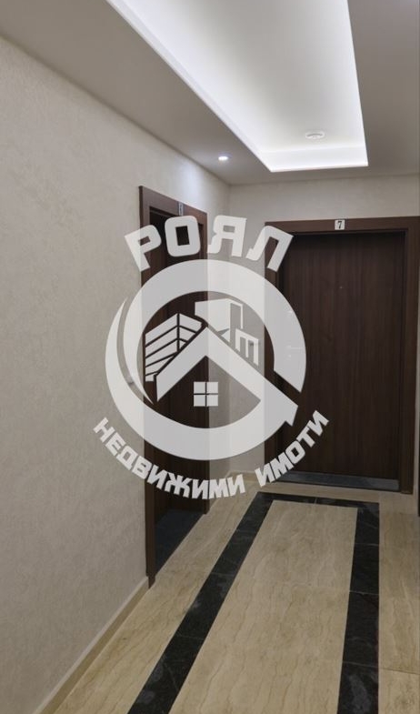 Роял имоти продава двустаен, обзаведен апартамент в Остромила, Пловдив - 0