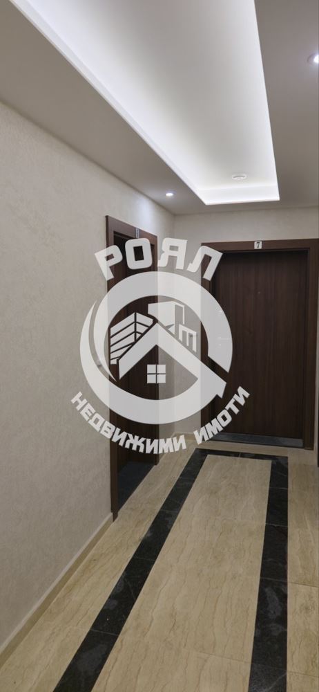 Роял имоти продава двустаен, обзаведен апартамент в Остромила, Пловдив - 0