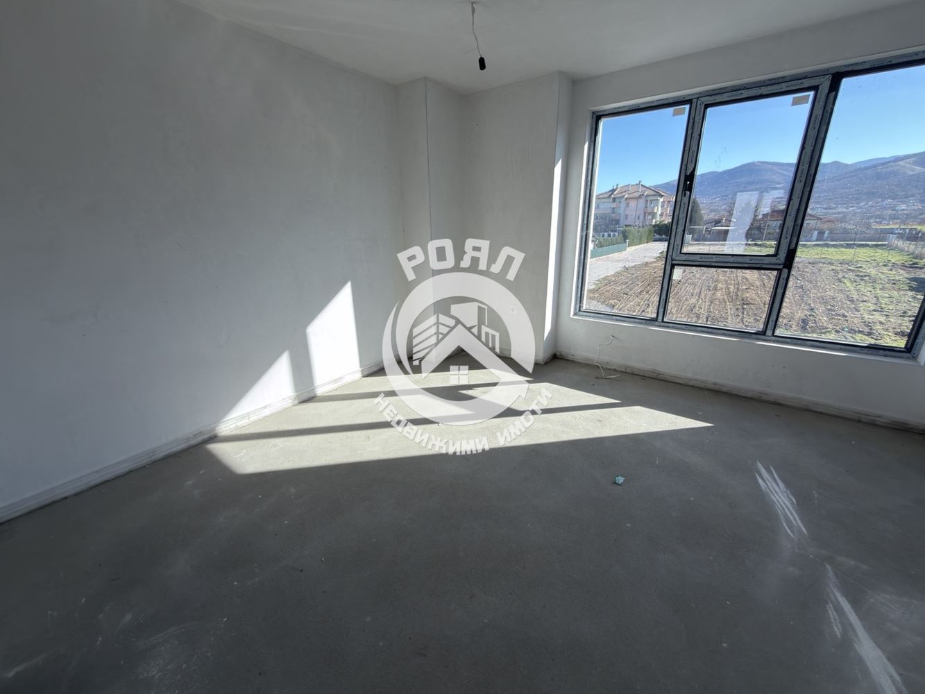 Роял Имоти продава двуетажна къща пред Акт 16 в с. Първенец - 0