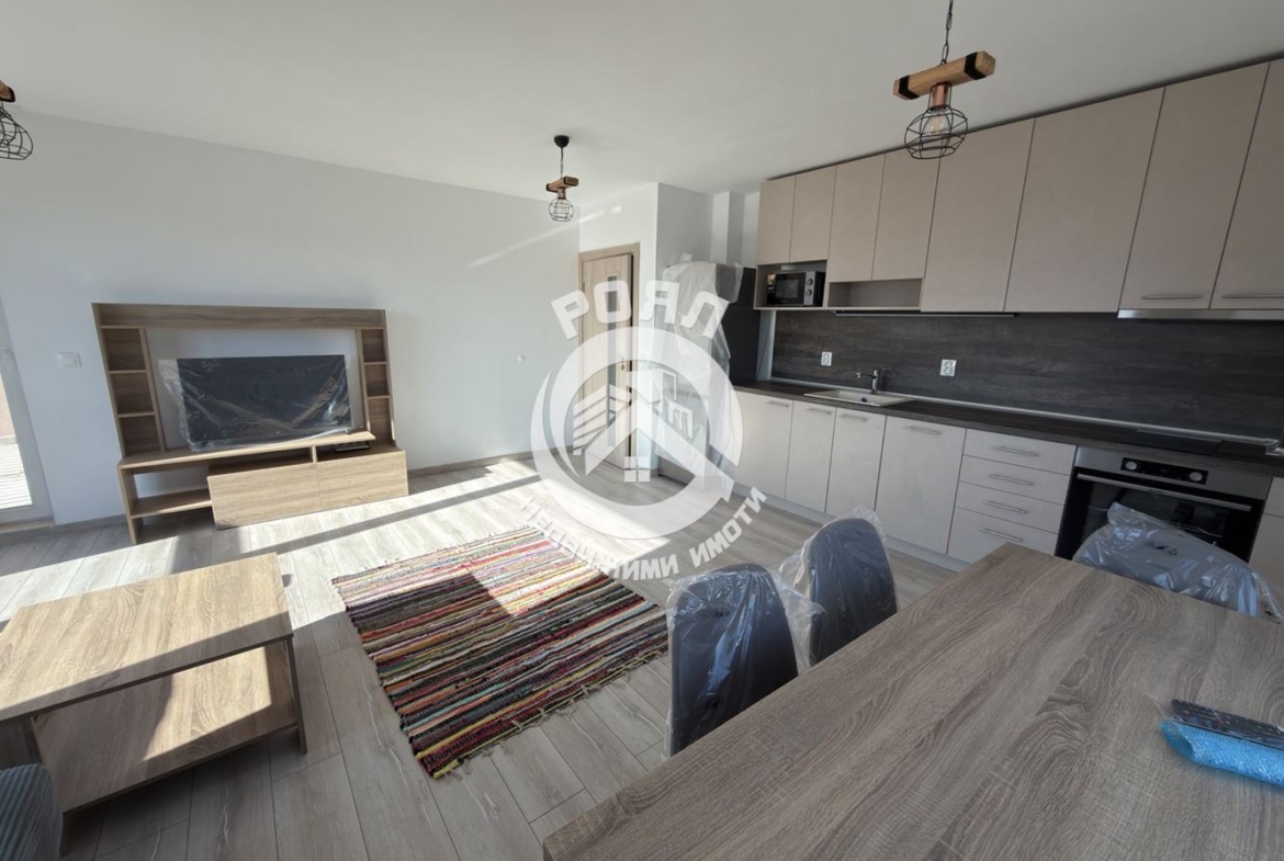 Роял Имоти отдава под наем тристаен апартамент в кв.Беломорски, Пловдив - 0