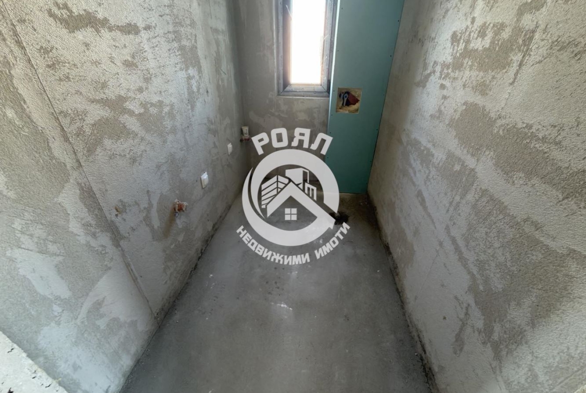 Роял Имоти продава двуетажна къща пред Акт 16 в с. Първенец - 0