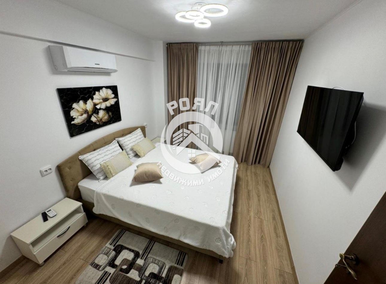 Роял Имоти продава тристаен обзаведен в гр. Първомай - 0