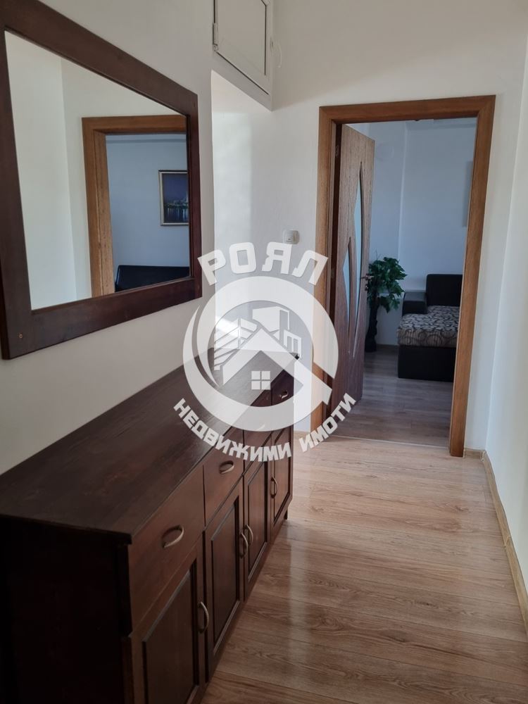 Роял имоти отдава под наем тристаен апартамент, Кючук Париж, Пловдив - 0