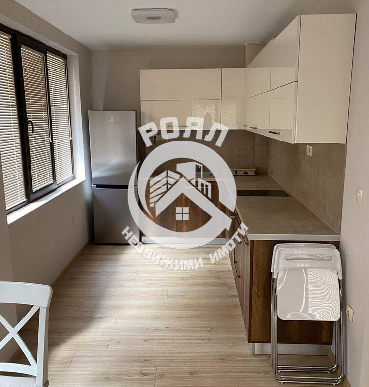 роял имоти продава двустаен апартамент до ВМИ, Младежки хълм, Пловдив - 0