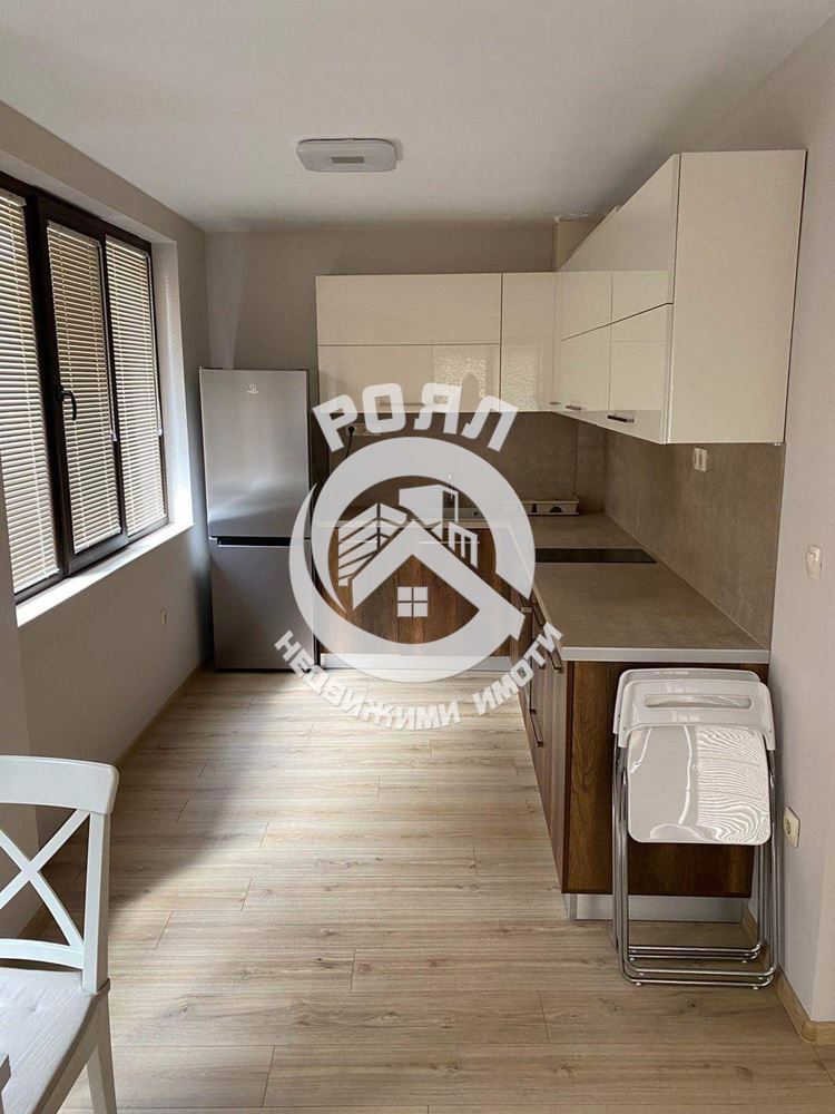 роял имоти продава двустаен апартамент до ВМИ, Младежки хълм, Пловдив - 0