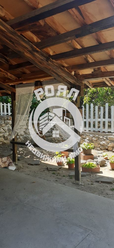 Роял имоти продава самостоятелна къща с двор, гр.Куклен, обл.Пловдив - 0