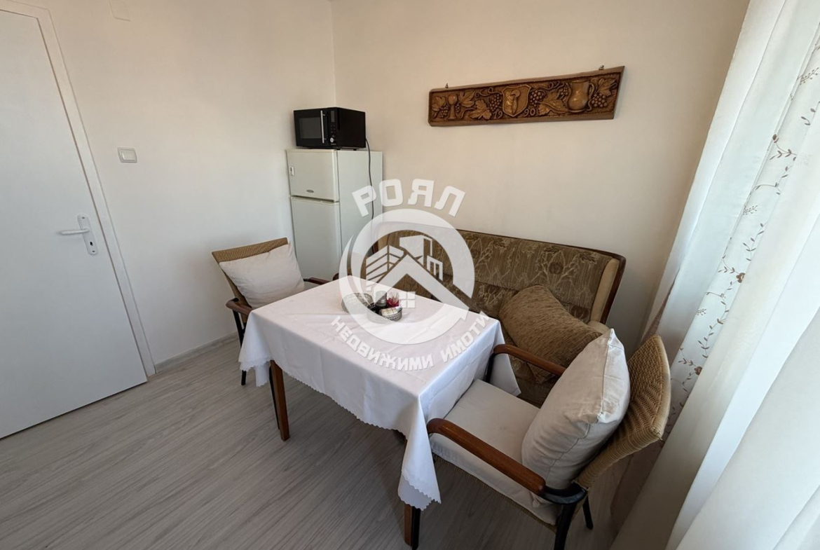 Роял Имоти отдава под наем двустаен апартамент в Центъра на гр.Пловдив - 0