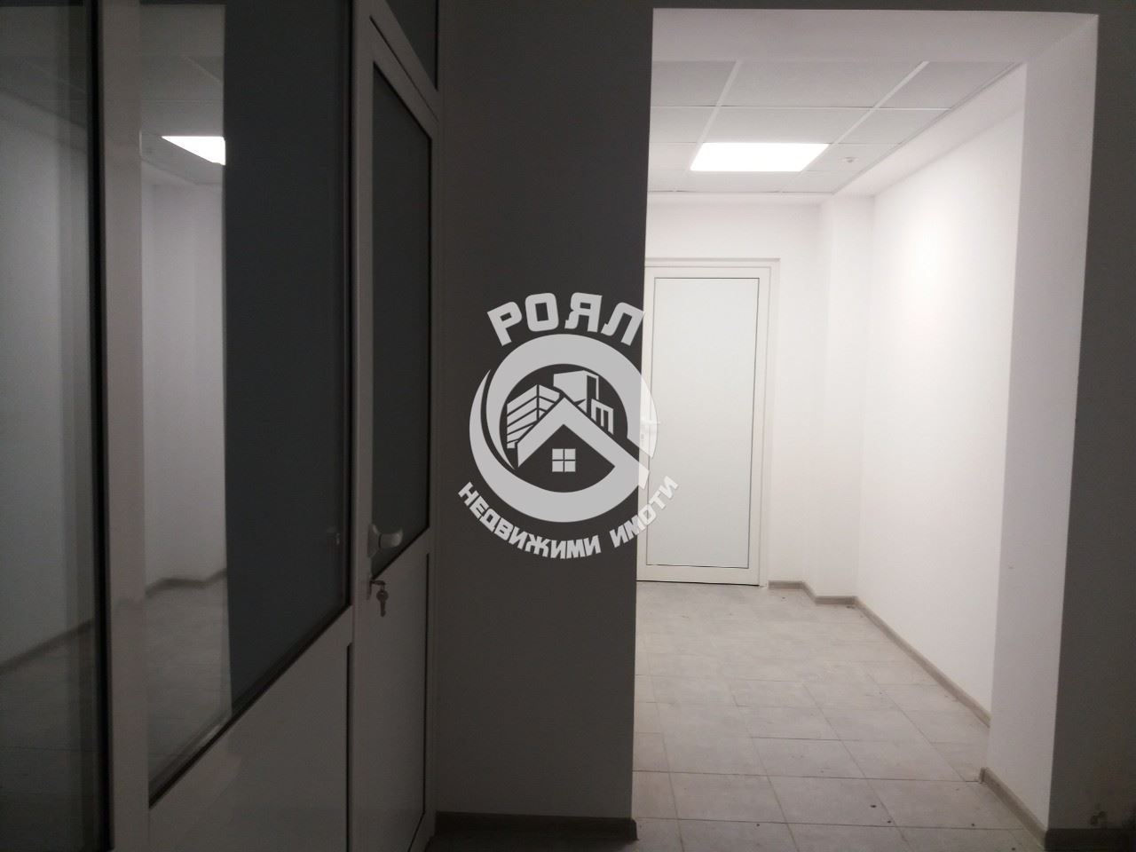 Роял Имоти отдава под наем складово помещение в логистична база в Индустриална зона Север - 0