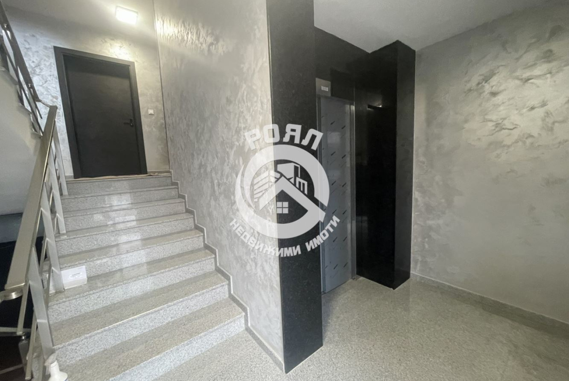 Роял имоти отдава двустаен апартамен под наем,гр Пловдив,кв Запад - 0