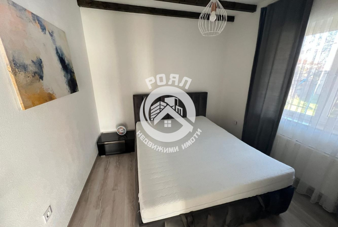 Роял имоти дава под наем къща в с.Браниполе - 0