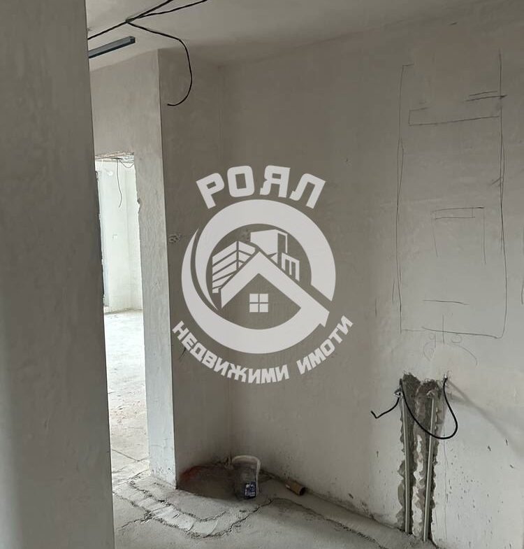 Роял Имоти продава тристаен апартамент в кв.Кършияка - 0