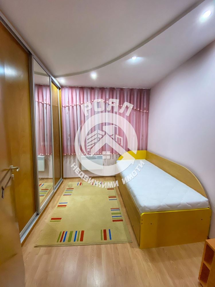 Роял Имот отдава под наем многостаен апартамент, Западен, Пловдив - 0