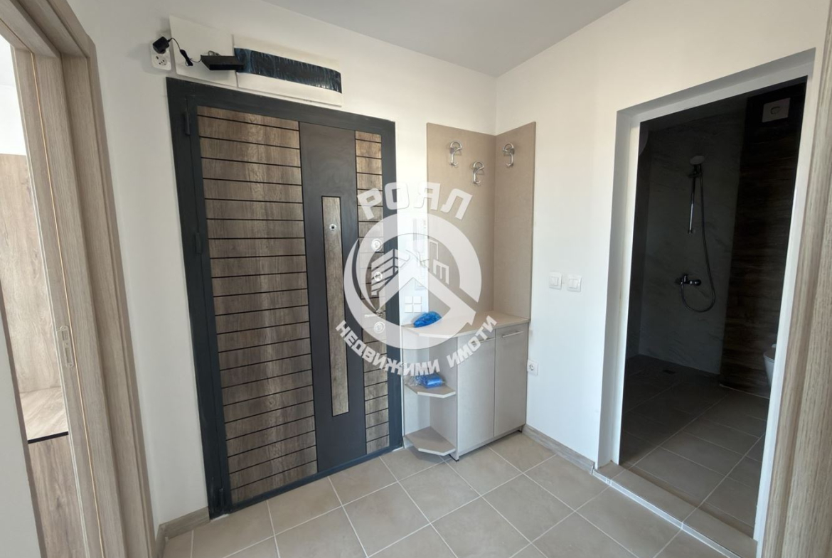 Роял Имоти отдава под наем тристаен апартамент в кв.Беломорски, Пловдив - 0