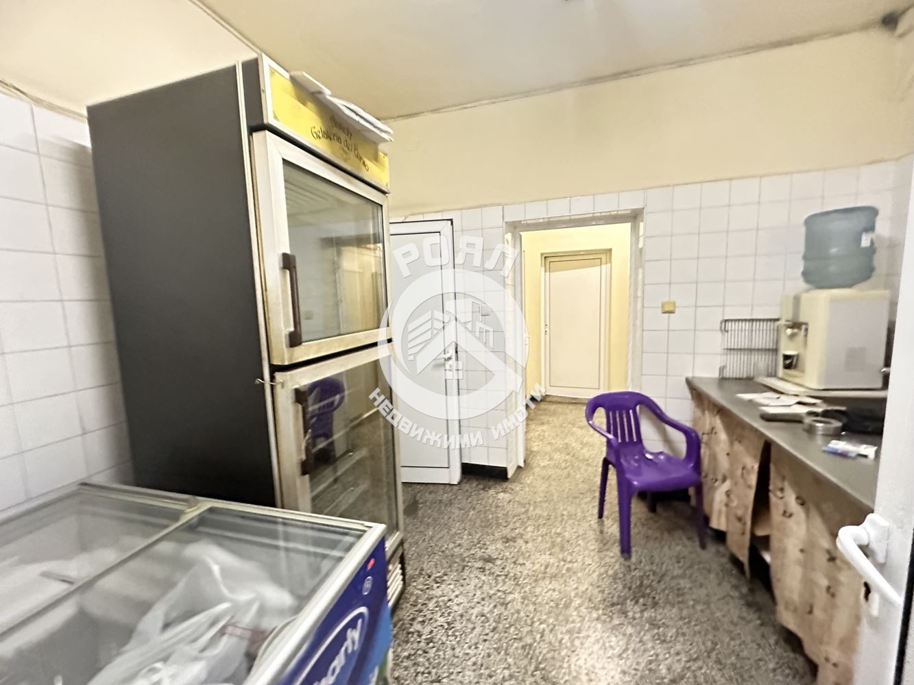 Роял Имоти отдава под наем оборудвана сладкарница в кв. Христо Смирненски, Пловдив - 0