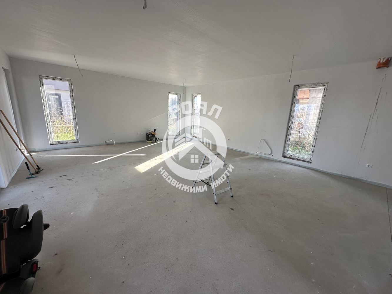 Роял Имоти продава Ексклузивно двуетажна къща в Беломорски, Пловдив - 0