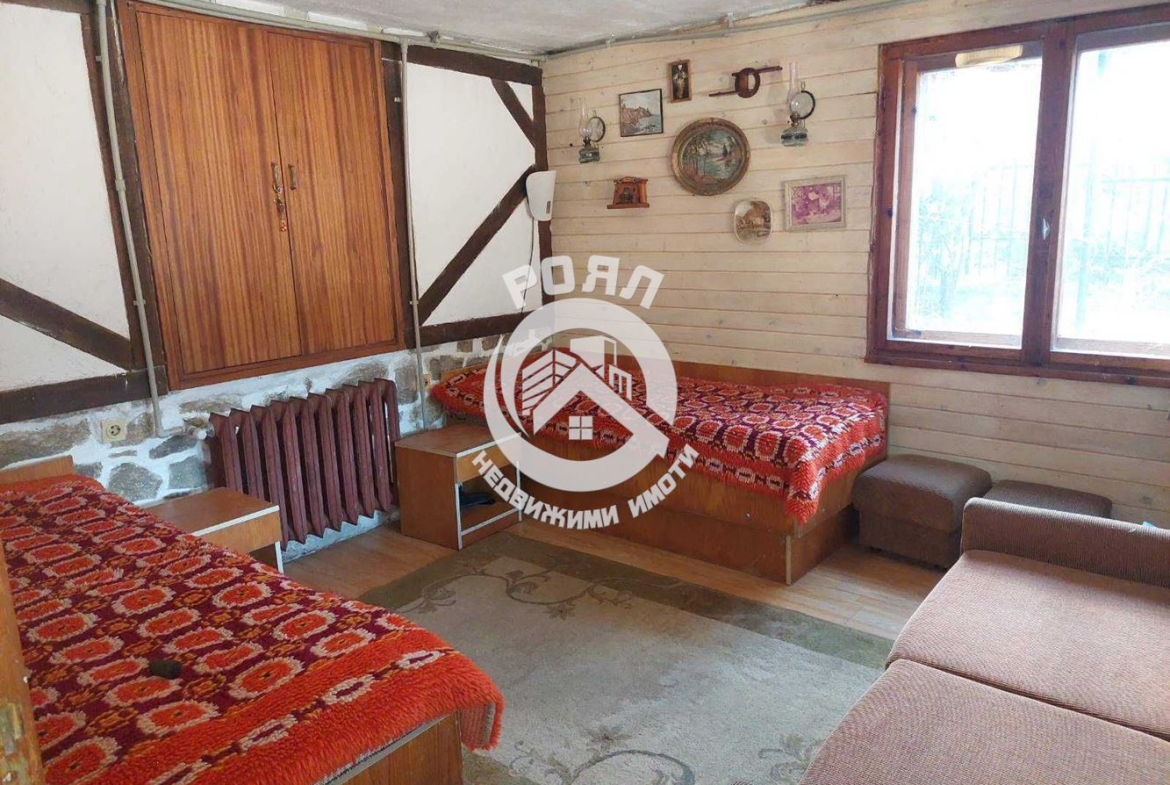 Роял имоти продава къща в с. Бачково - 0