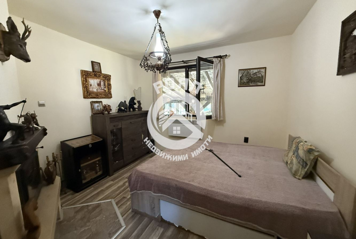 Роял имоти продава къща с двор в с. Дедово, обл. Пловдив - 0