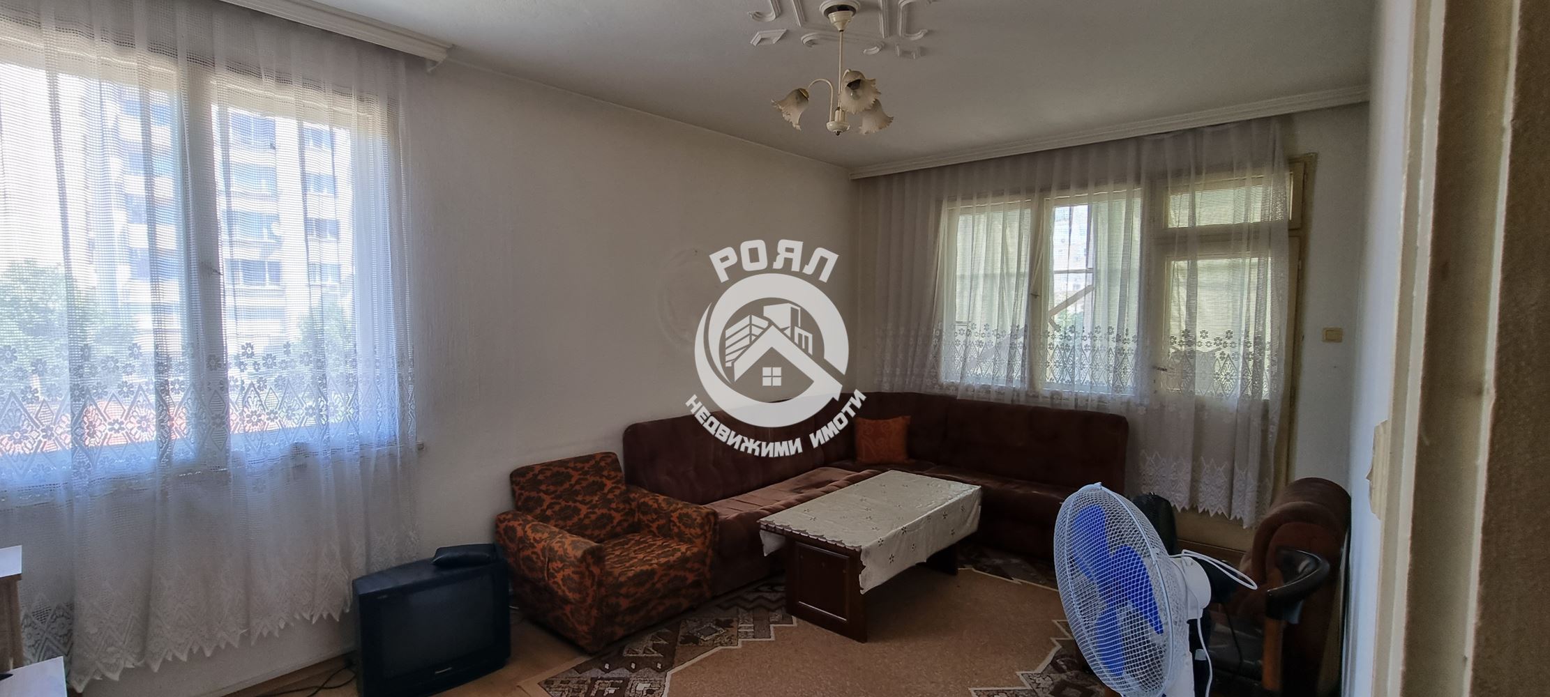 Роял имоти продава етаж от къща в квартал Изгрев, до 6-то РПУ Пловдив - 0