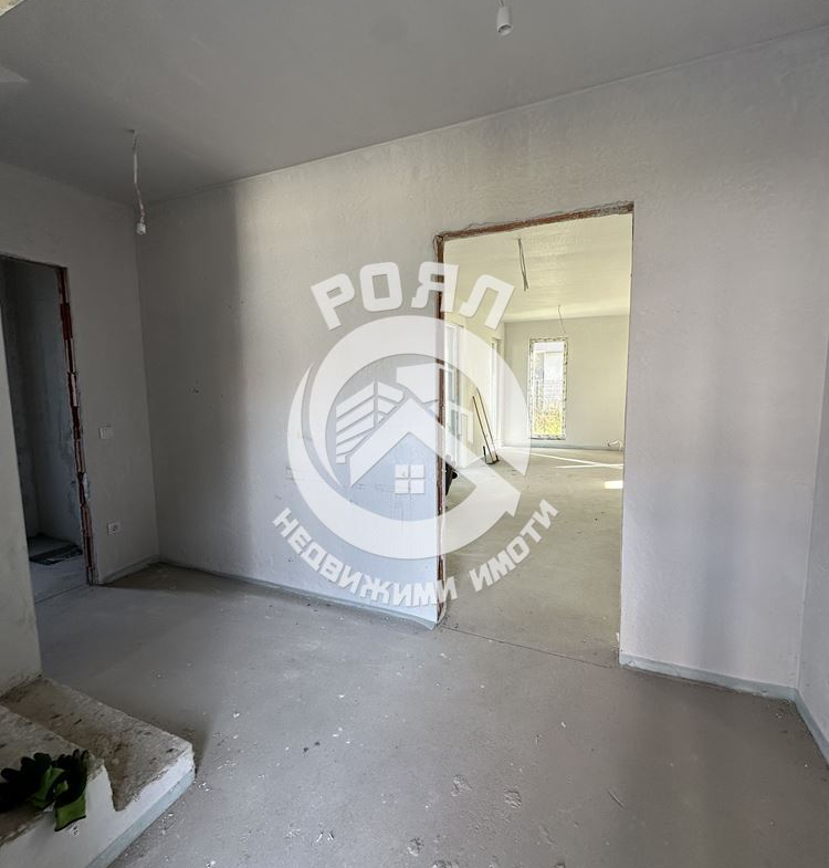 Роял Имоти продава Ексклузивно двуетажна къща в Беломорски, Пловдив - 0