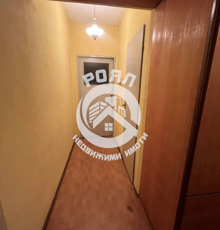 Роял имоти продава двустаен апартамент, кв.Изгрев, Пловдив - 0