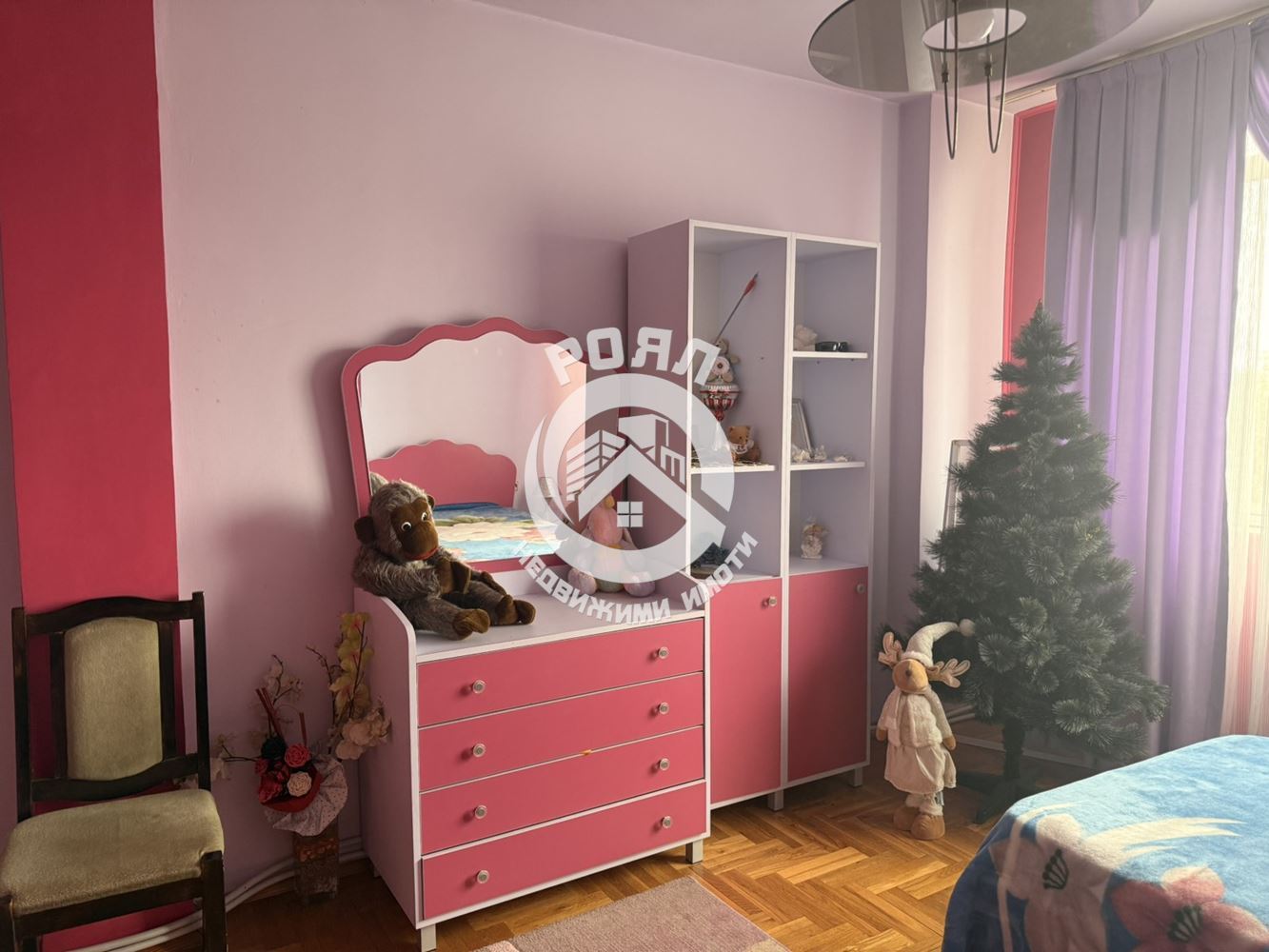 Роял имоти продава 3-стаен апартамент,гр Садово - 0