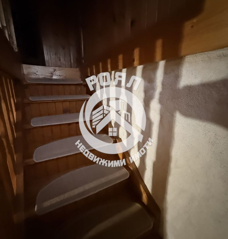 Роял Имоти продава самостоятелна къща за гости в с. Хвойна, област Смолян - 0