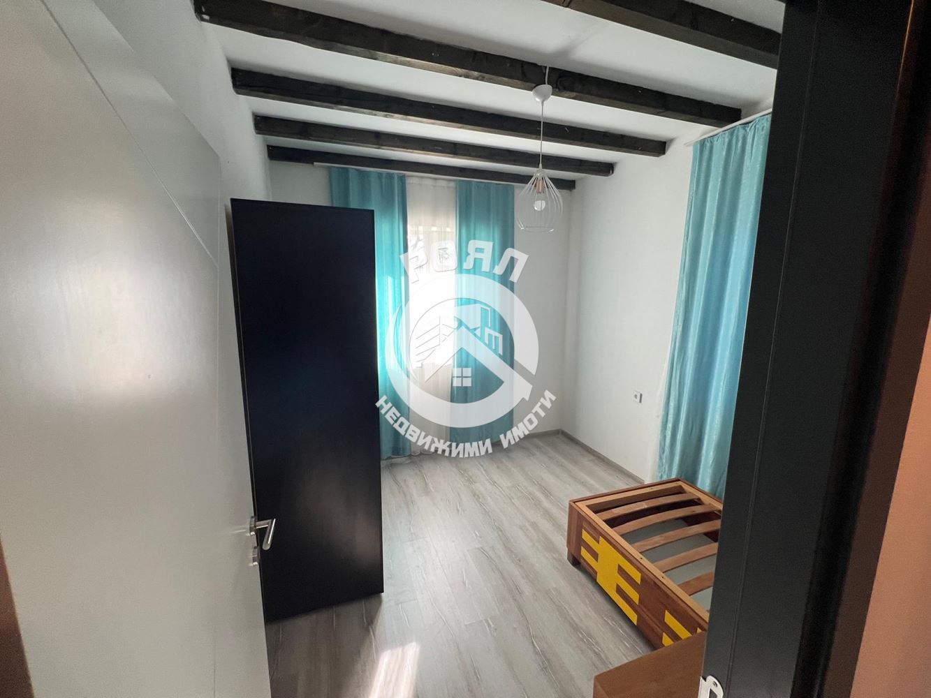 Роял имоти дава под наем къща в с.Браниполе - 0