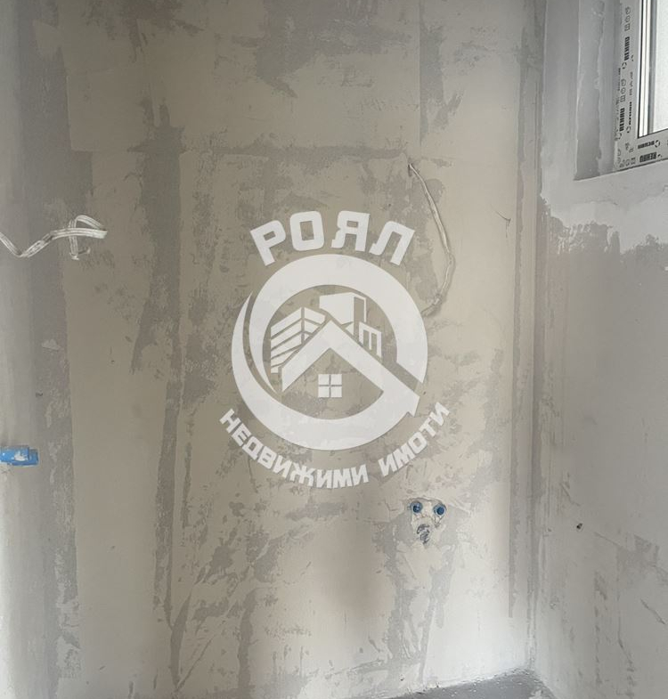 Роял имоти отдава под наем офис помещение, Пловдив, кв. Тракия - 0