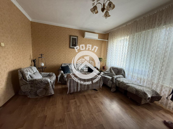 Роял имоти продава тристаен апартамент, Кючук Париж, Пловдив - 0