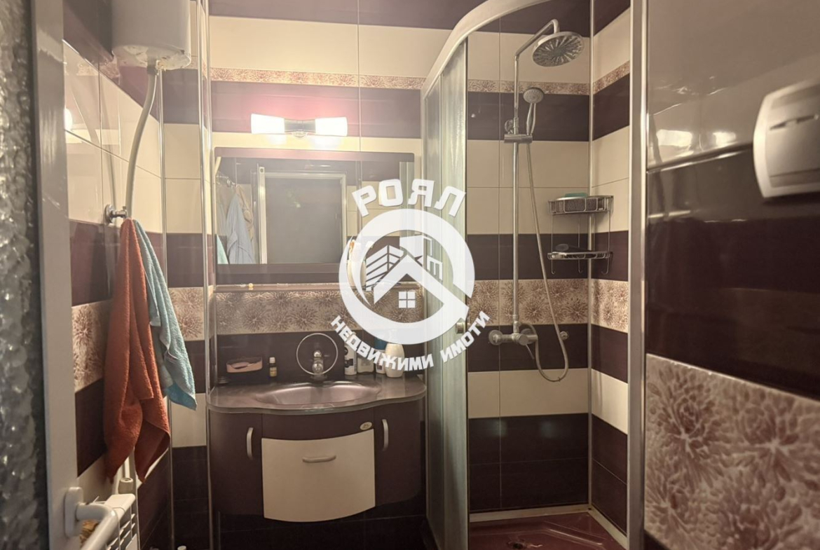 Роял имоти продава 3-стаен апартамент,гр Садово - 0