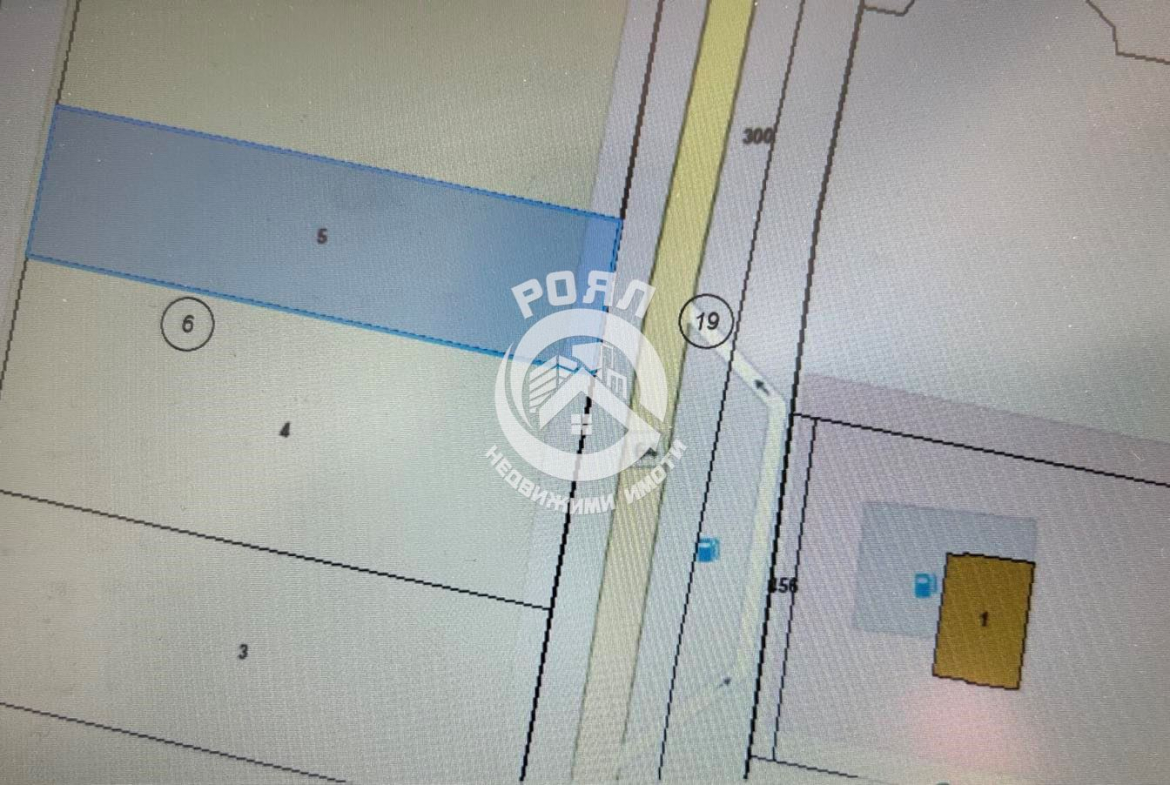 Роял Имоти продава ЕКСКЛУЗИВНО парцел в с.Граф Игнатиево,обл.Пловдив - 0