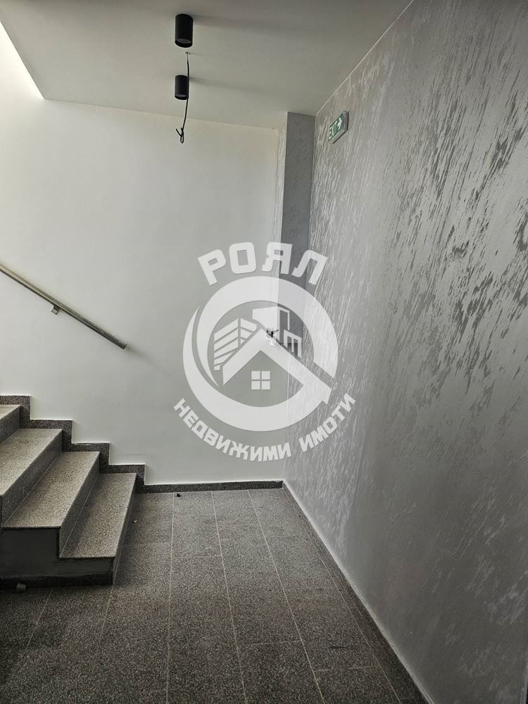 Роял имоти продава тристаен апартамент, с. Стряма - 0