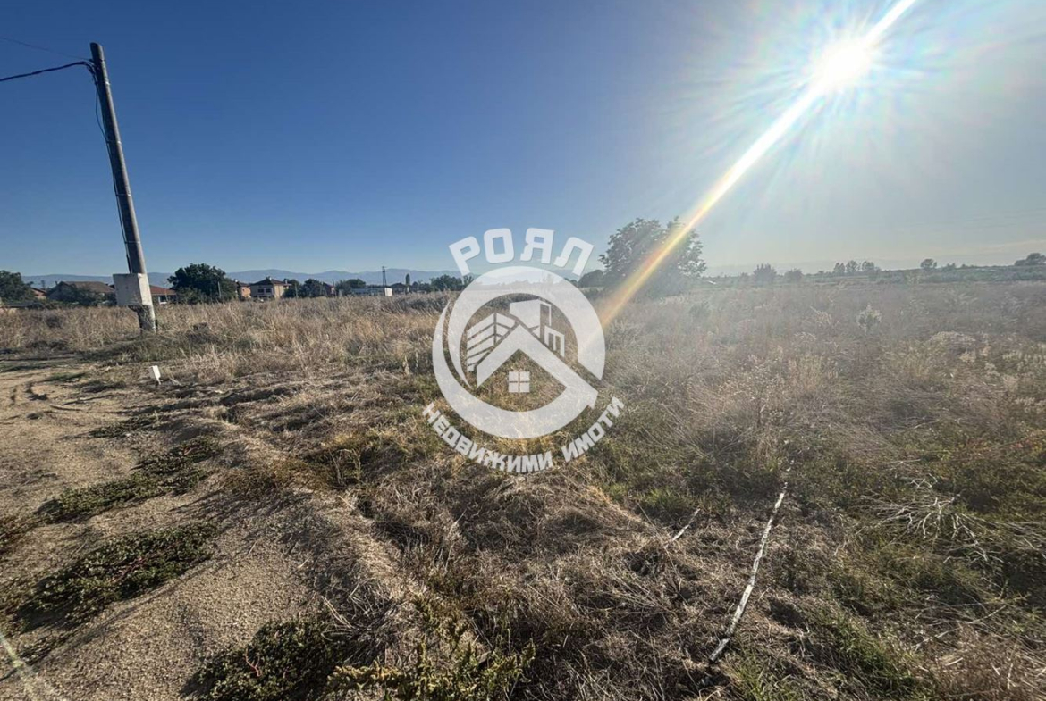 Роял имоти продава парцел-УПИ в с. Бенковски, общ. Марица - 0