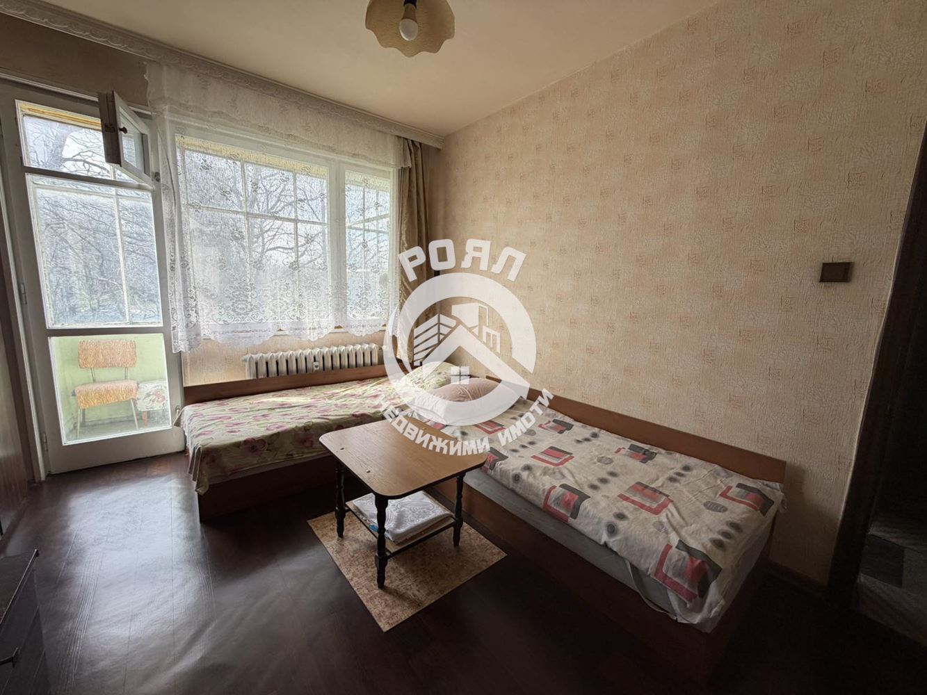 Роял имоти продава двустаен апартамент с три отделни помещеия, Център, Пловдив - 0