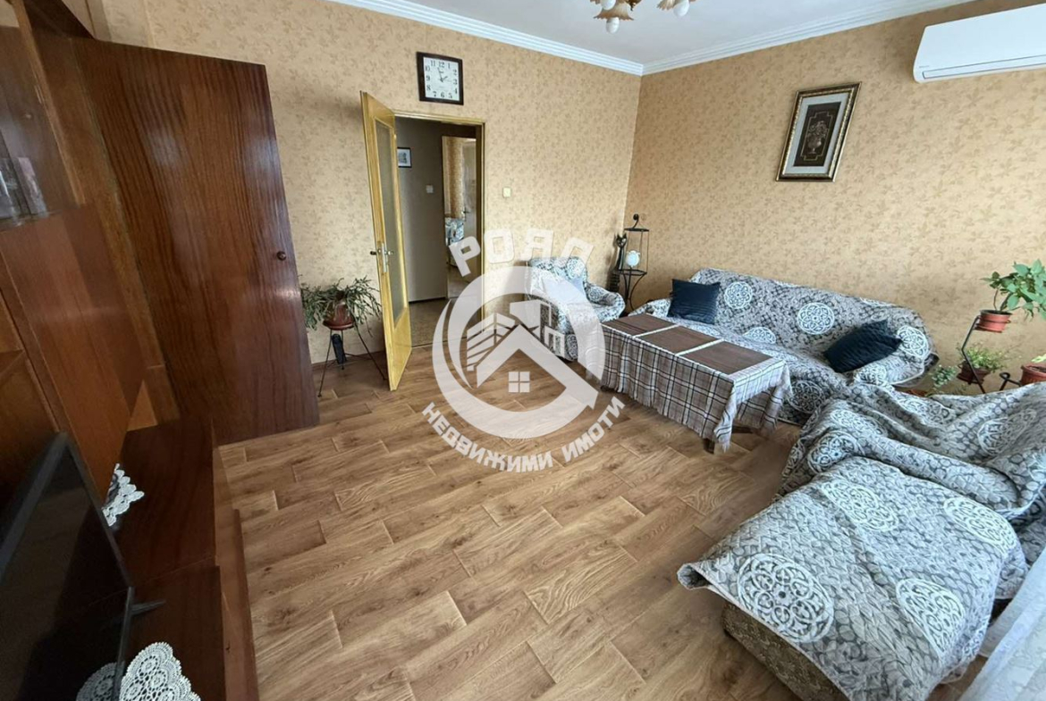 Роял имоти продава тристаен апартамент, Кючук Париж, Пловдив - 0