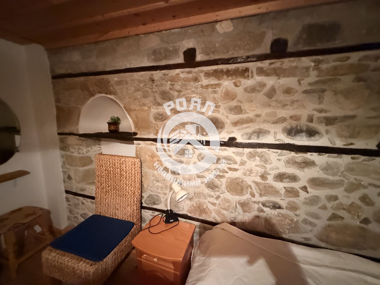 Роял Имоти продава самостоятелна къща за гости в с. Хвойна, област Смолян - 0