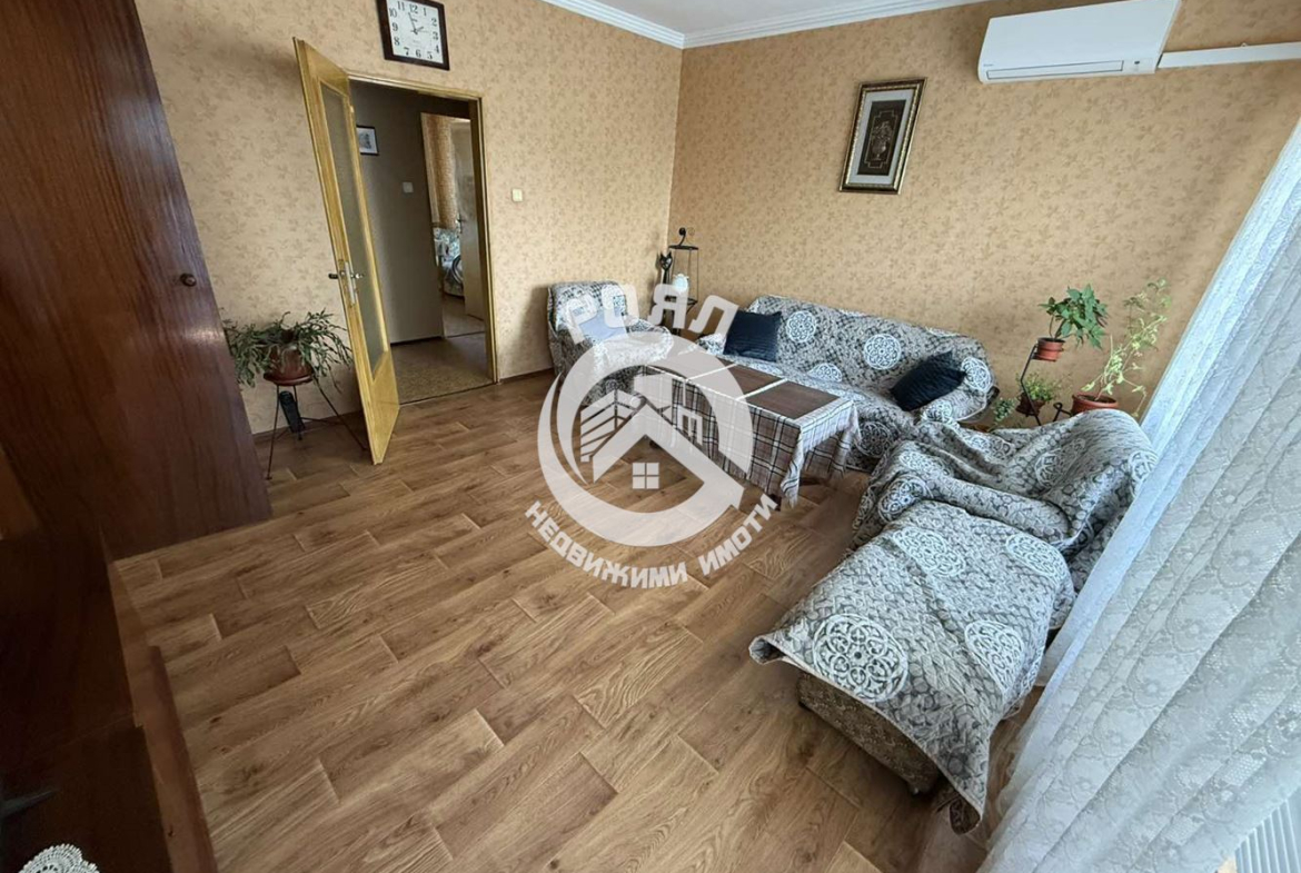 Роял имоти продава тристаен апартамент, Кючук Париж, Пловдив - 0