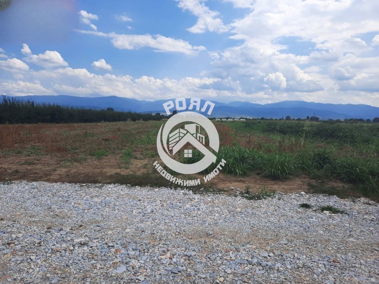 Роял Имоти продава парцел УПИ в с.Оризари - 0