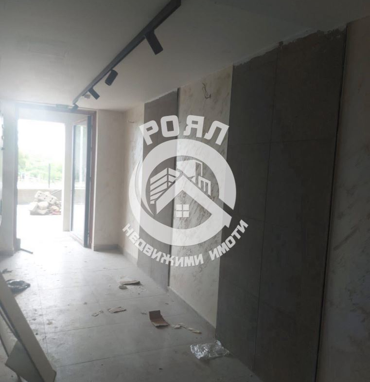 Роял имоти продава двустаен апартамент, с акт 16, комплекс от затворен тип, Тракия, Пловдив - 0