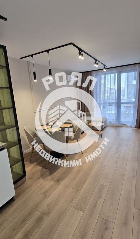 Роял имоти продава двустаен, обзаведен апартамент в Остромила, Пловдив - 0