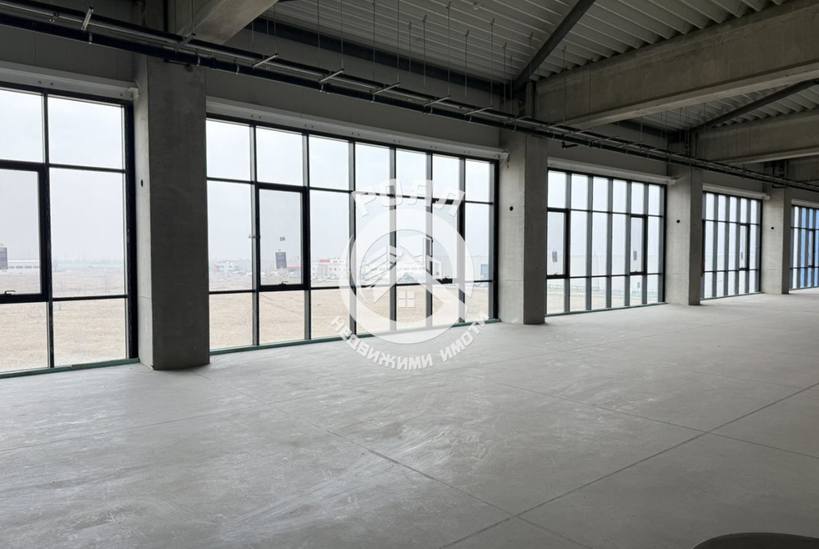 Роял имоти отдава под наем склад на Асеновградско шосе - 0