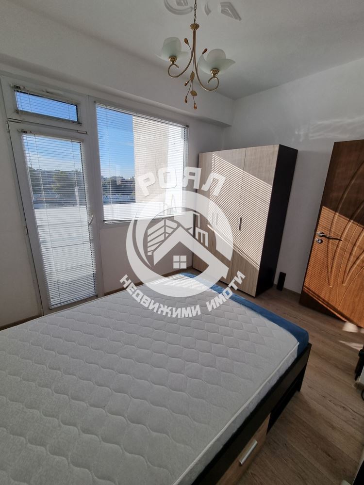 Роял имоти отдава под наем тристаен апартамент, Кючук Париж, Пловдив - 0