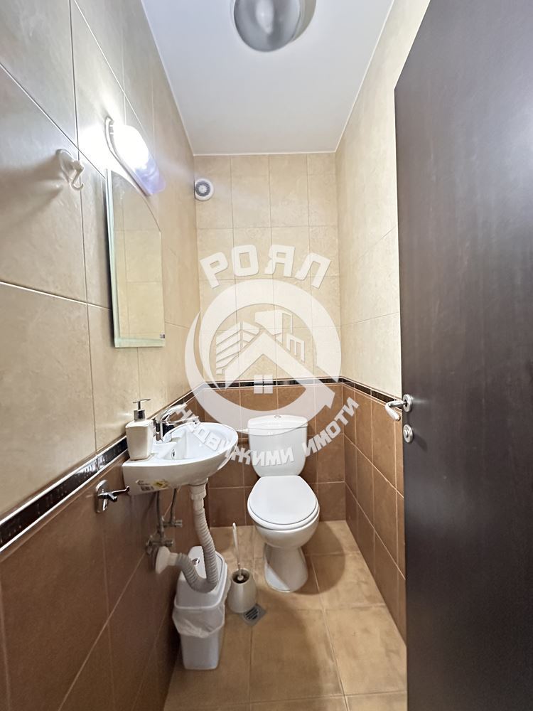 Роял имоти продава тристаен, обзаведен апартамент в кв.Мараша , Пловдив - 0