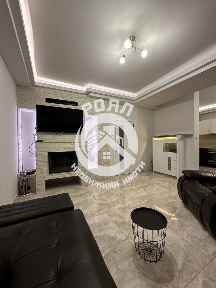 Роял Имоти продава обзаведена къща с 4 спални в село Брестник ,Пловдив - 0